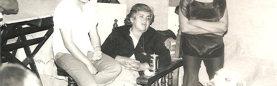 Quédate ahí flotando