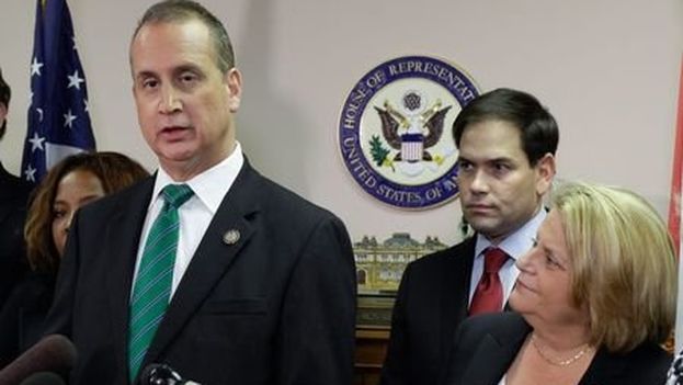 Mario-Balart-Ileana-Ros-Lehtinen-Marco-Rubio-Los-Angeles-Press